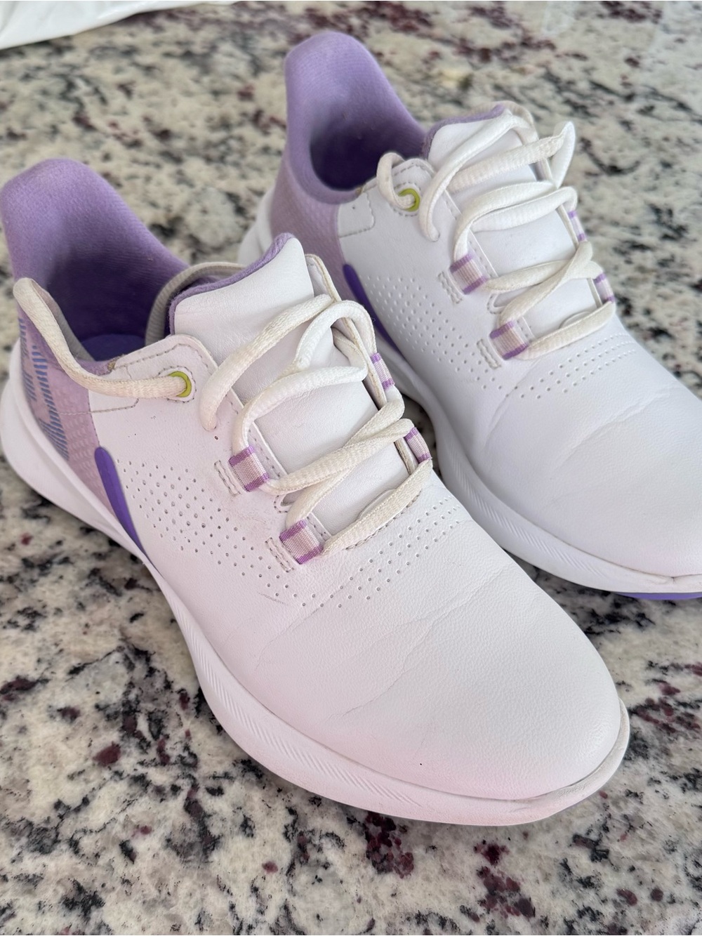 FootJoy Girls Spikeless Golf Shoe in White and Lavender